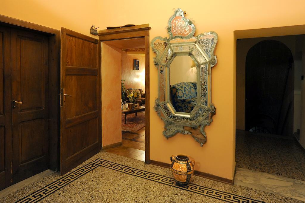 蒙塔尔奇诺Il Palazzo Del Cardinale住宿加早餐旅馆 外观 照片